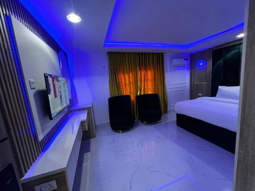 Villa Palazzo Hotel 2 Ikeja Exterior foto